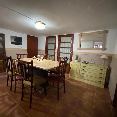 La Cueva Delola Apartment Alcala del Jucar Bagian luar foto